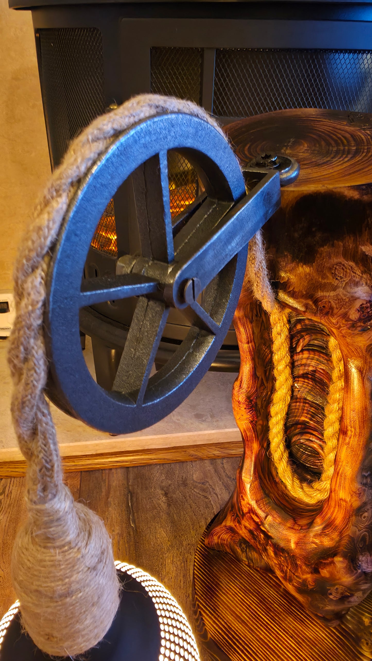 Rustic Pulley Wooden Lamp – Handcrafted Vintage Glow