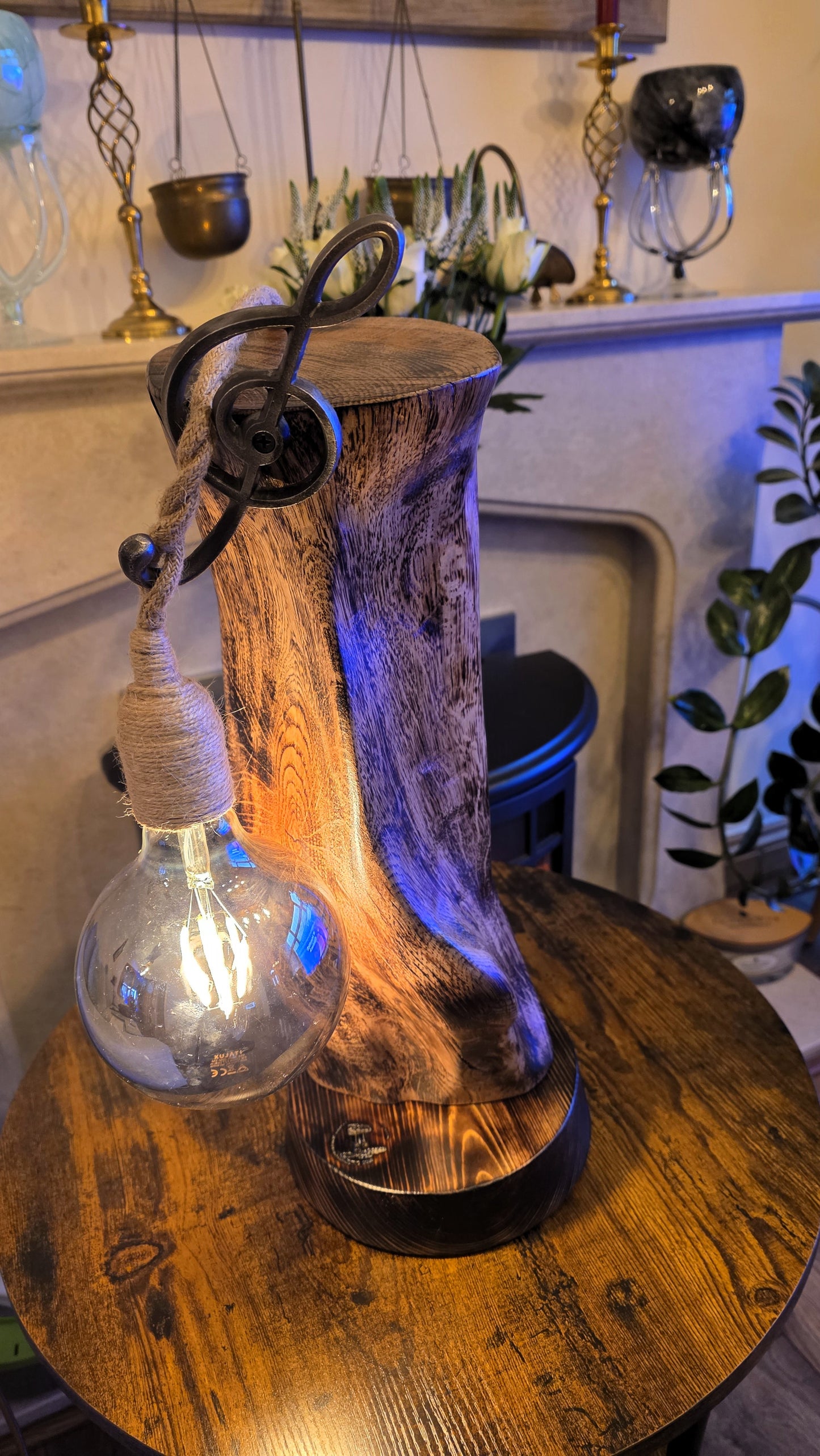 Handcrafted Rustic Driftwood Lamp – Coastal Style Table Lamp from Cornwall