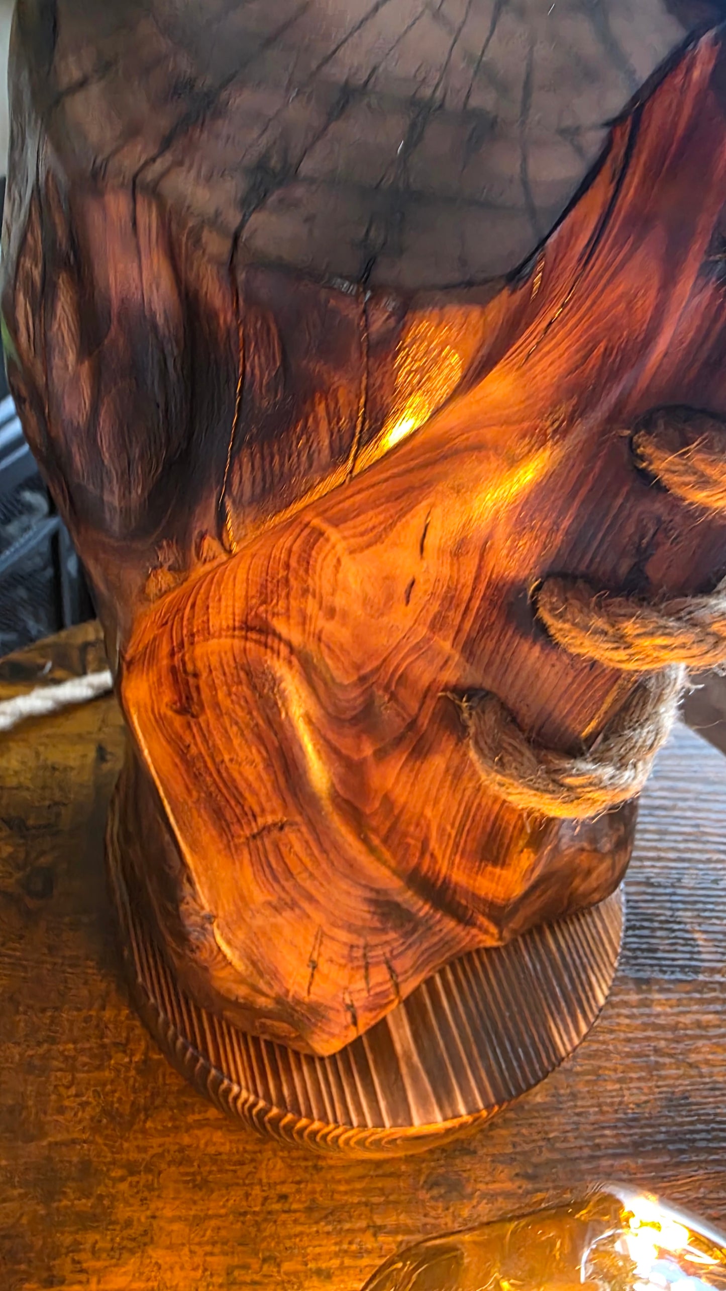Rustic Pulley Glow Lamp – Handcrafted Wooden Table Lamp