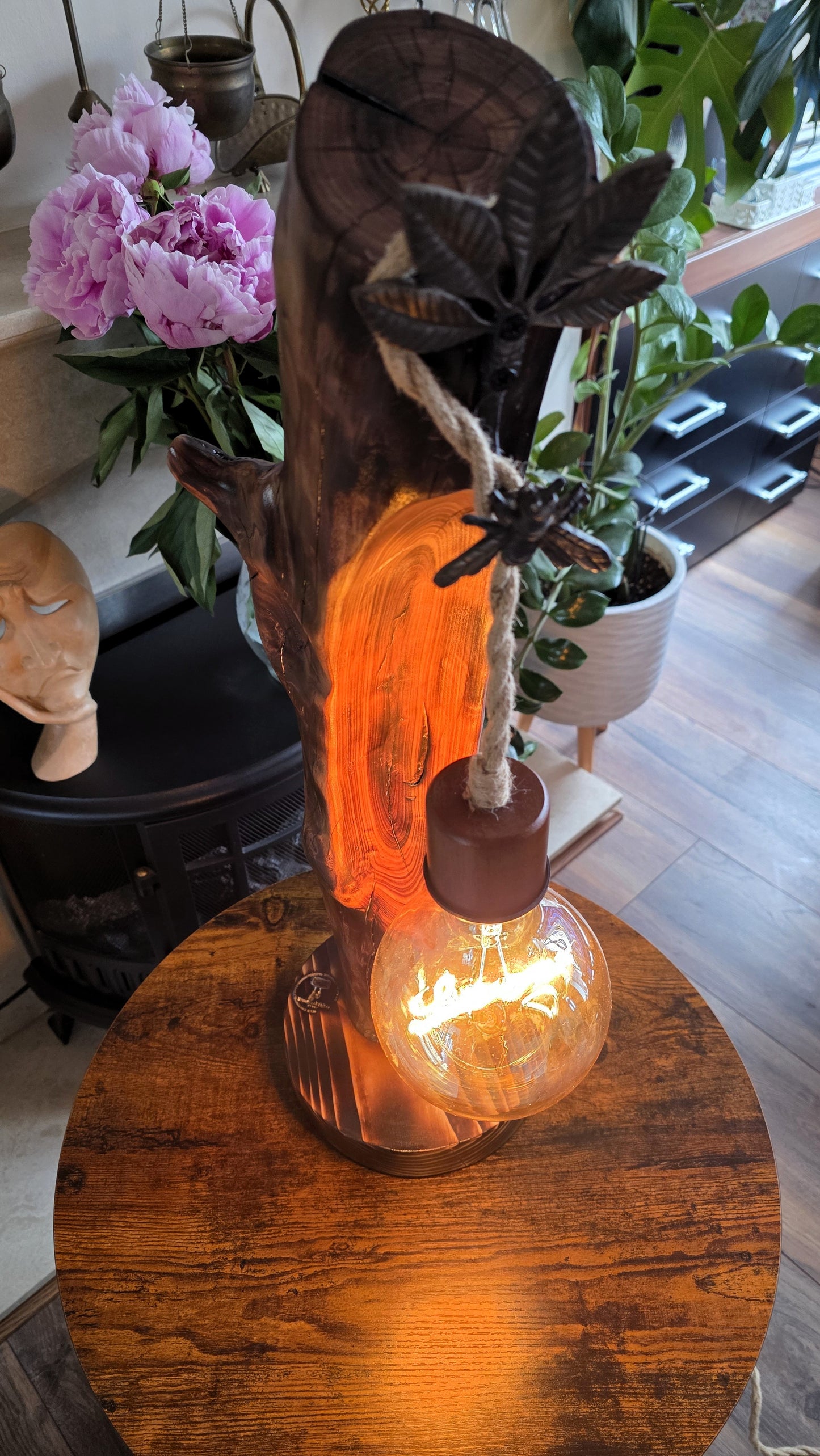 Rustic Apple Wood Love Lamp with Bee & Leaf Accent | Handmade Wooden Table Lamp | Nature Inspired Decor 🐝❤️