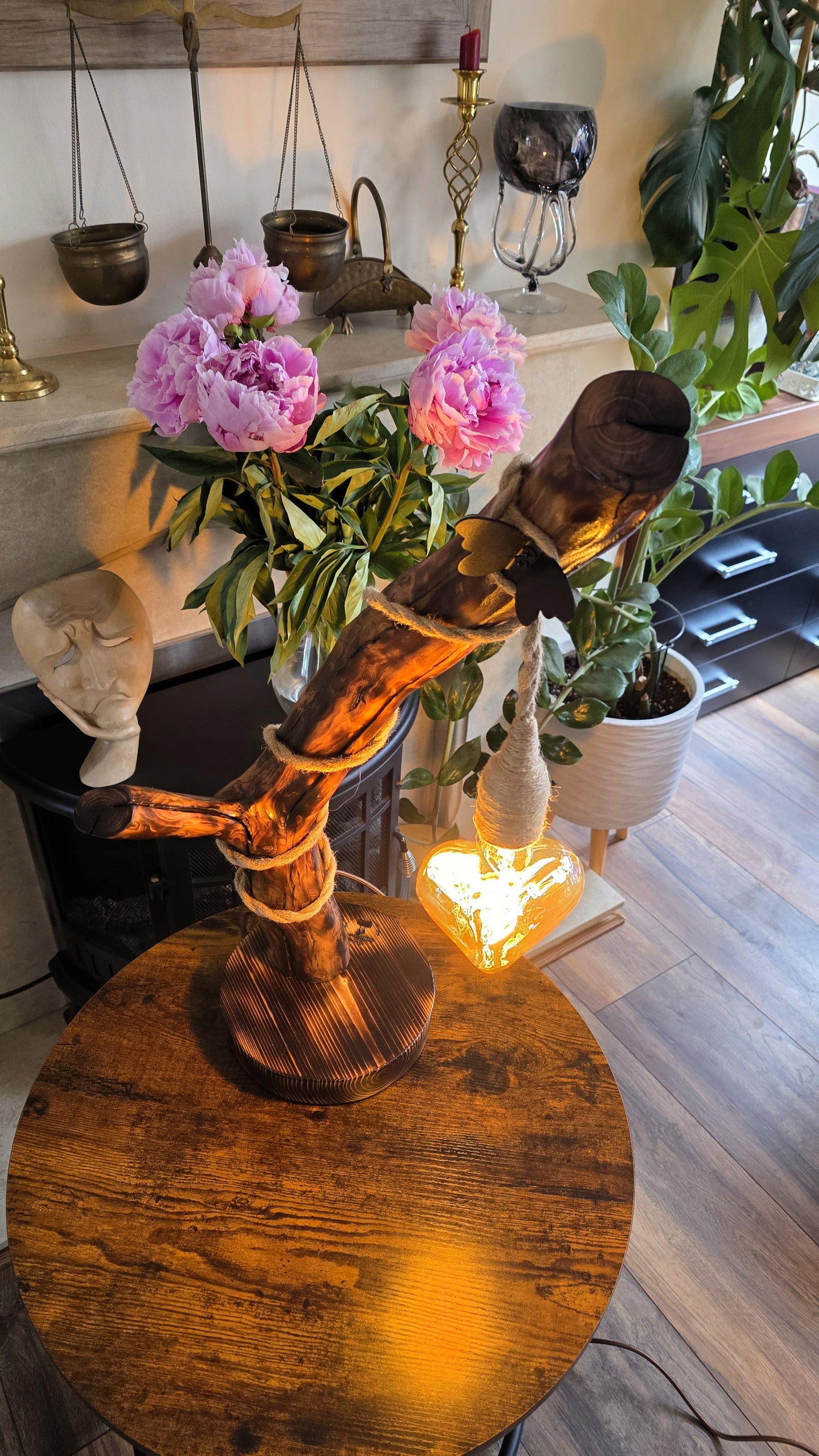 Rustic Apple Wood Love Lamp – Heart Bulb Wooden Table Light | Handmade Artisan Lighting ❤️✨