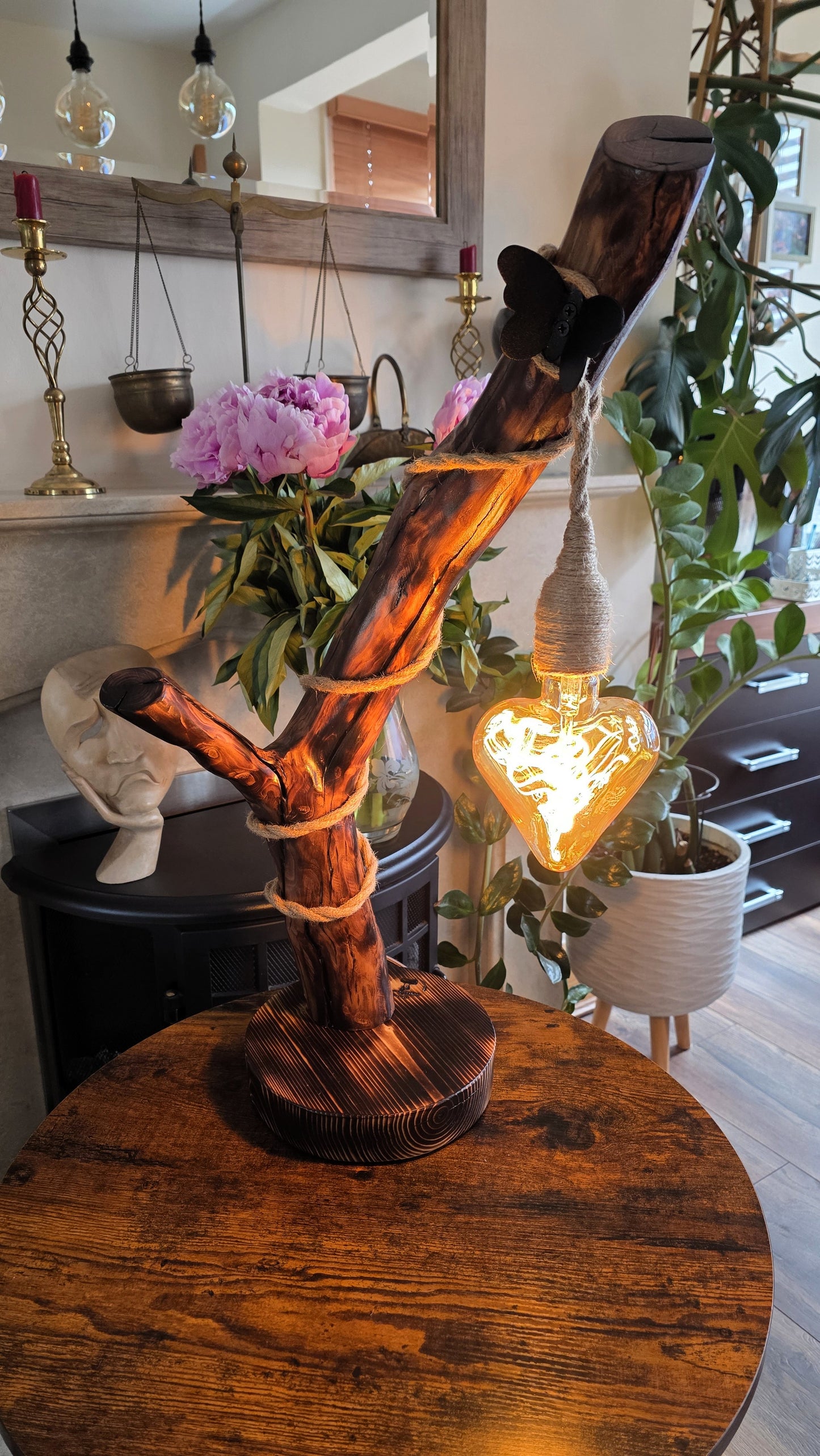 Rustic Apple Wood Love Lamp – Heart Bulb Wooden Table Light | Handmade Artisan Lighting ❤️✨