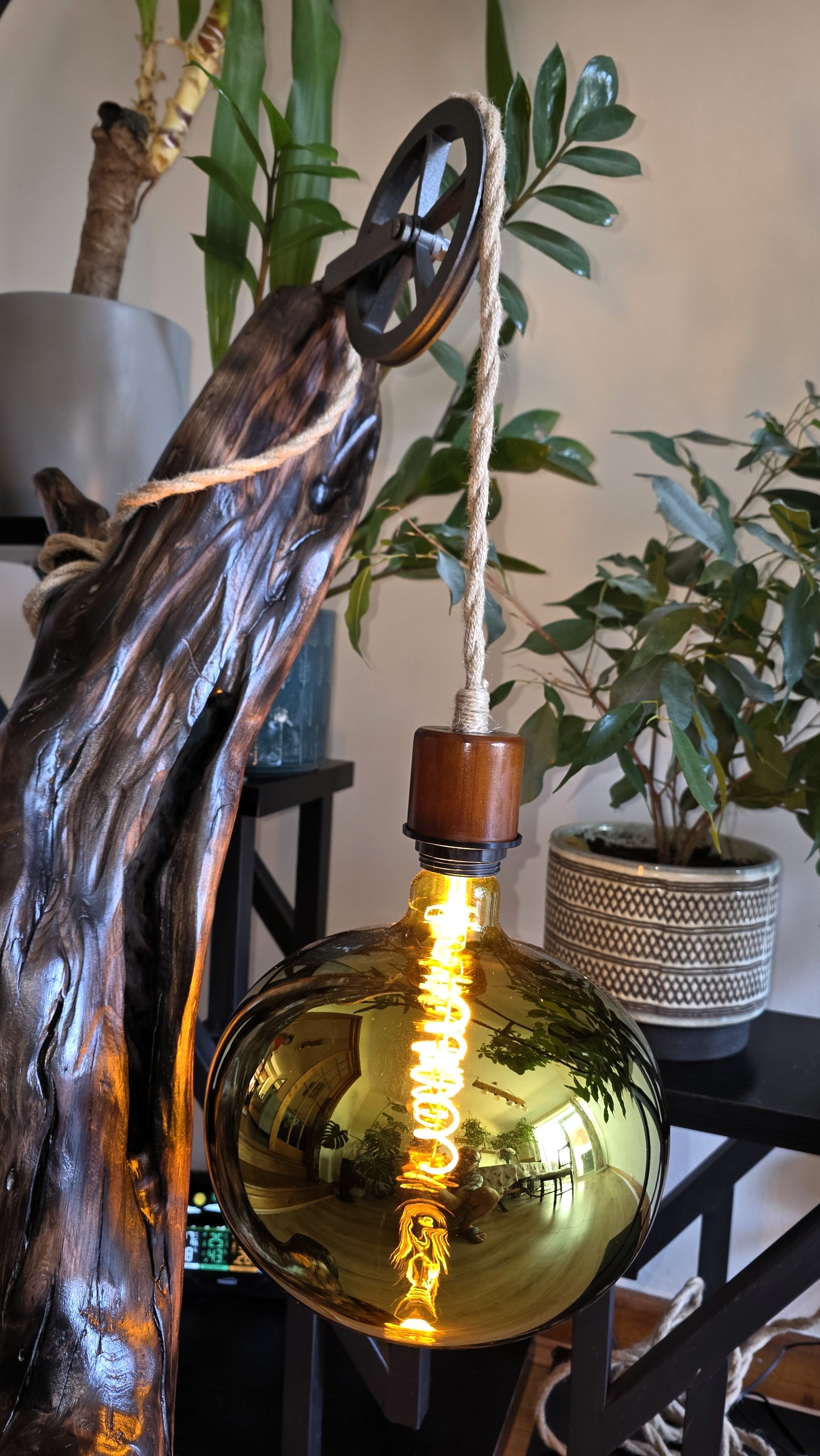 Rustic Pulley Floor Lamp – Golden Glow