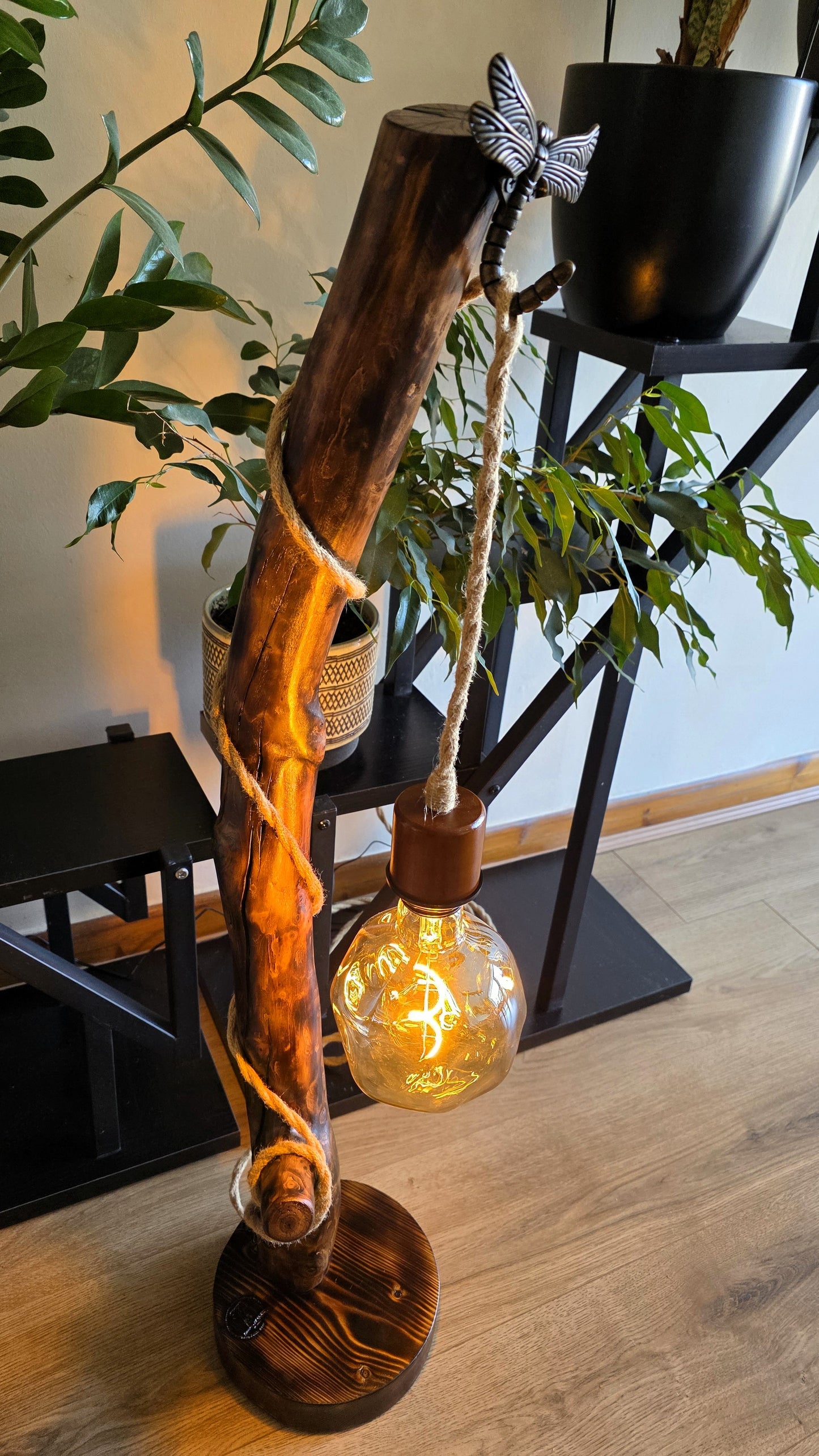 Dragonfly Glow – One-of-a-Kind Rustic Floor Lamp ✨