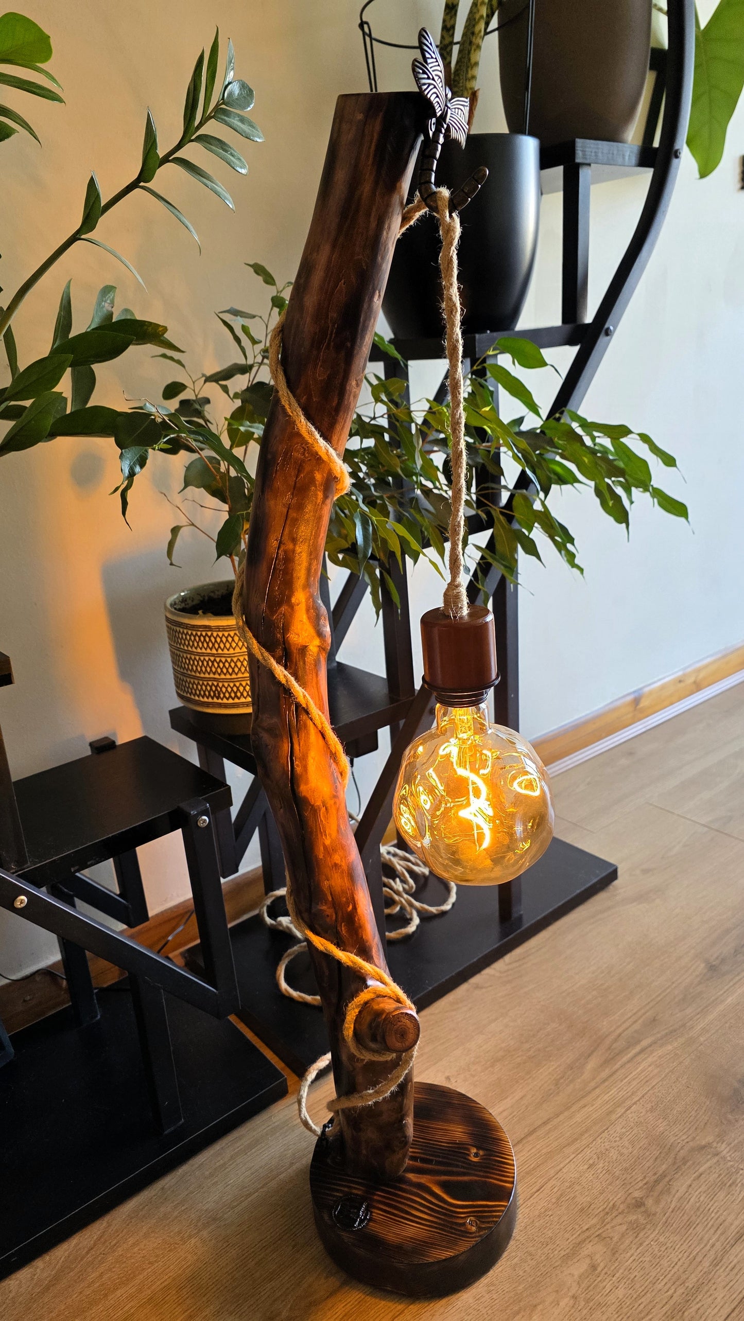 Dragonfly Glow – One-of-a-Kind Rustic Floor Lamp ✨