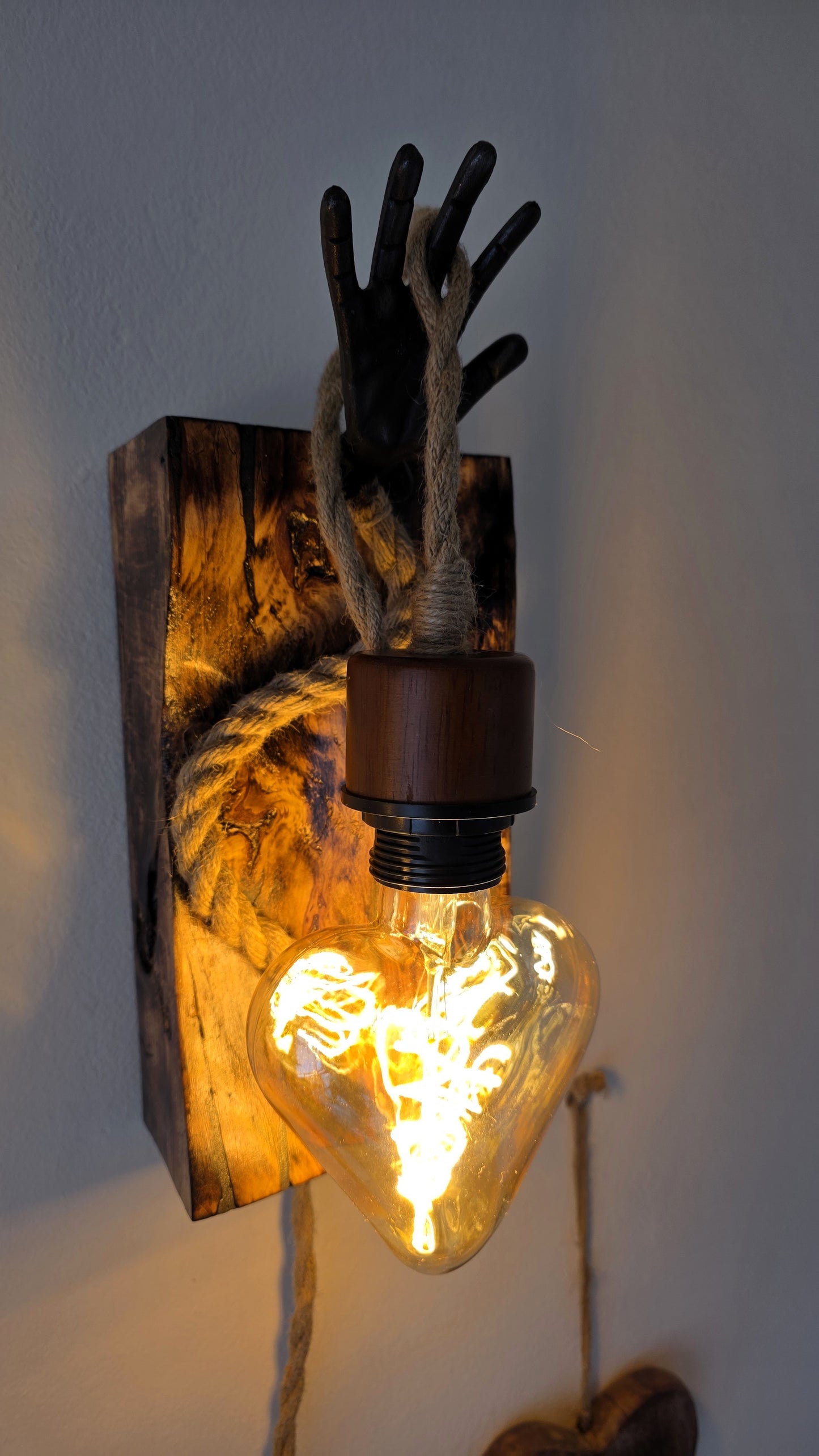 Handcrafted Beech Wood Heart Wall Sconces – Set of 2 🤎✨