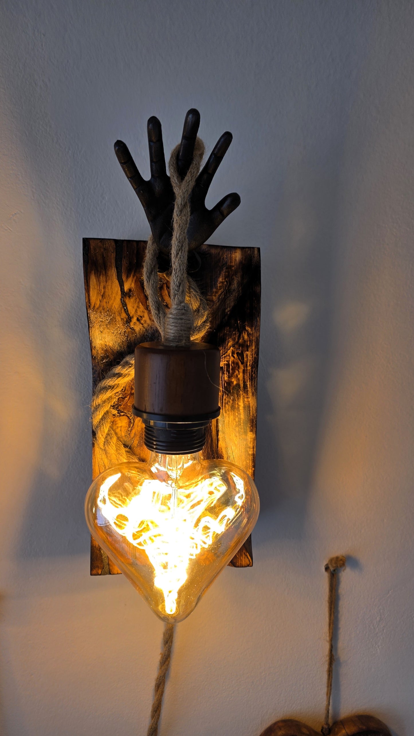 Handcrafted Beech Wood Heart Wall Sconces – Set of 2 🤎✨