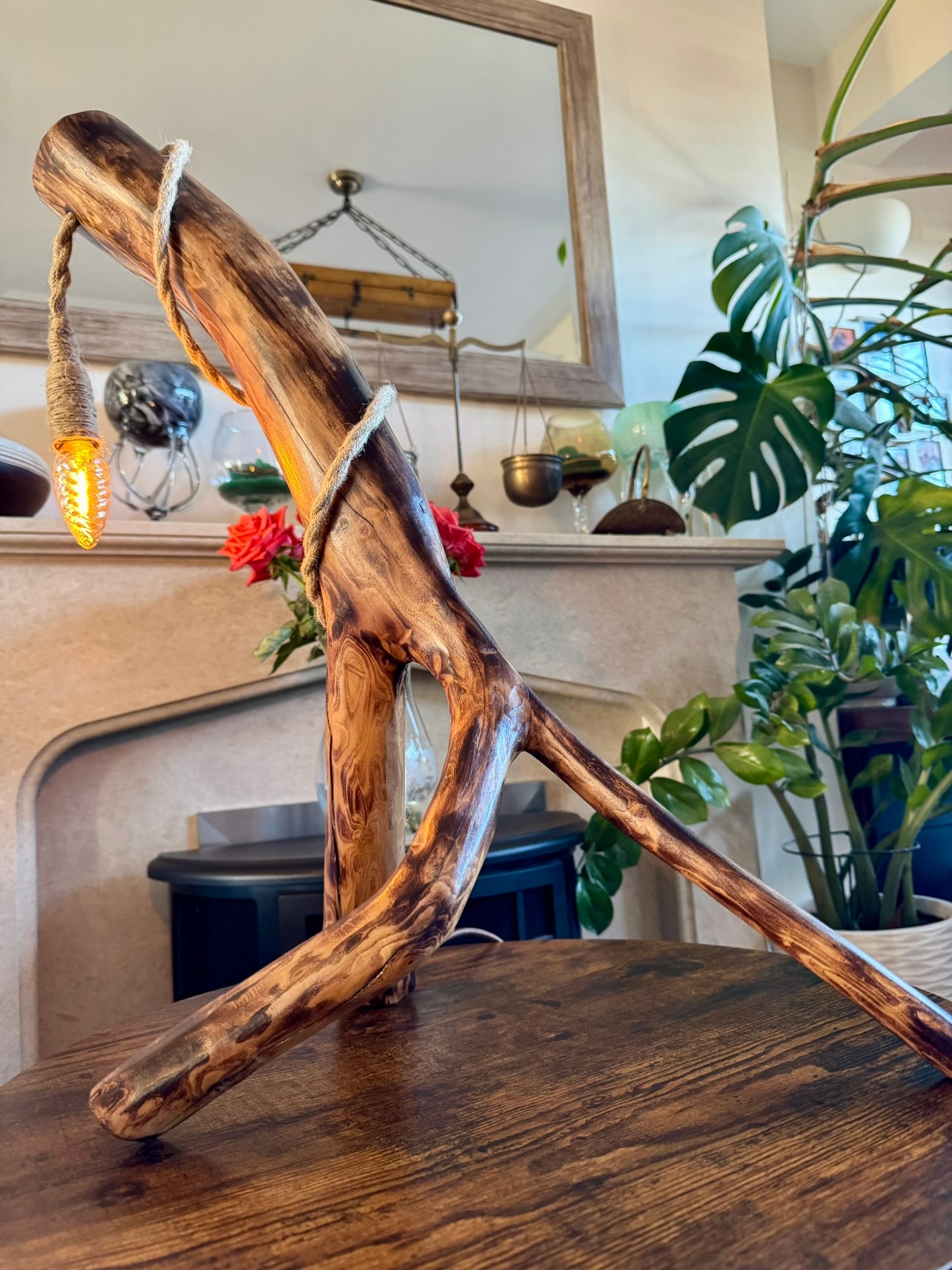 Rustic Wooden Lamp with Vintage Bulb 💡