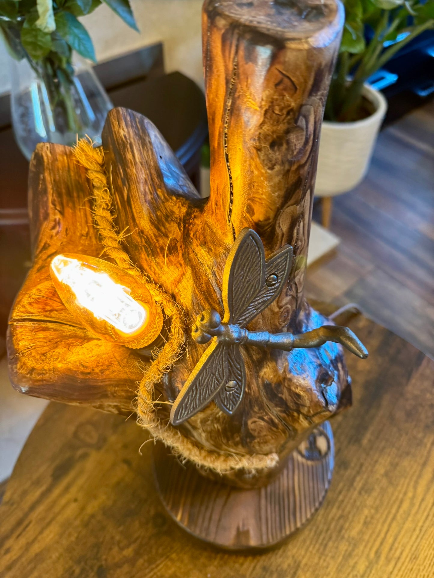 Apple Wood Lamp with Dragonfly Accent 🪰 – Unique Handmade Lighting