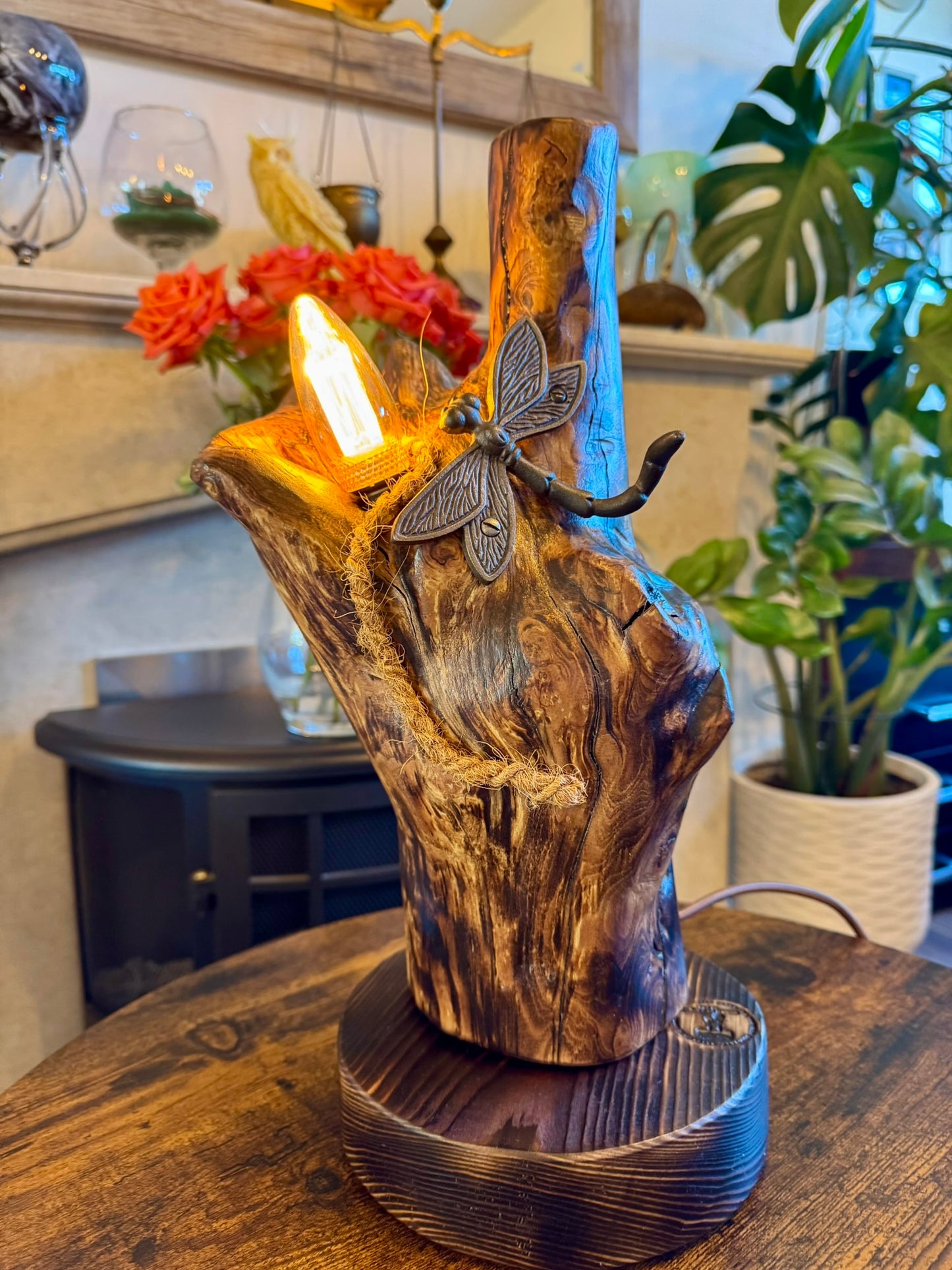 Apple Wood Lamp with Dragonfly Accent 🪰 – Unique Handmade Lighting