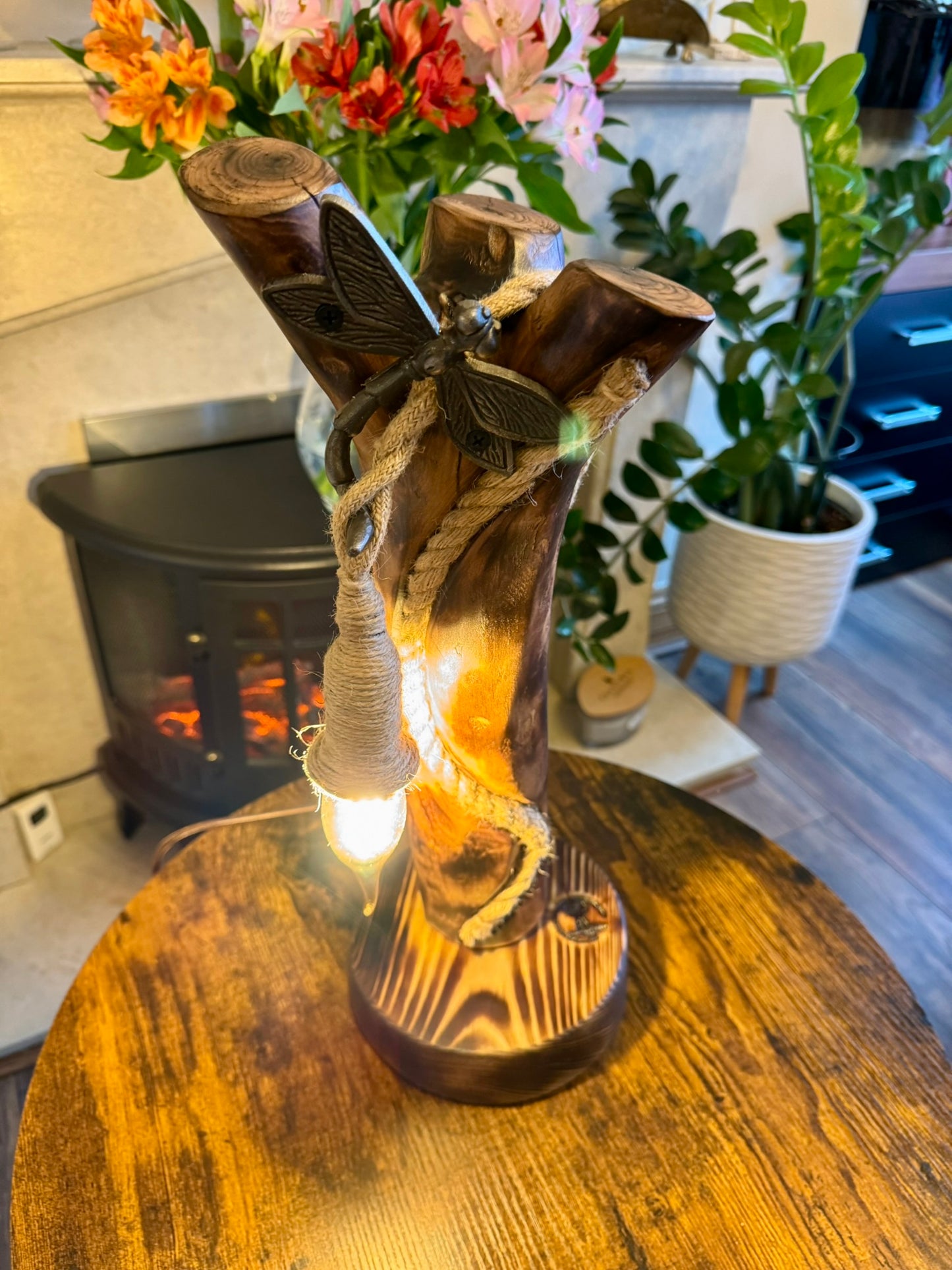 Handmade Applewood Lamp with Dragonfly Accent 🍏🪵✨